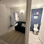Le Cosy - Classe 3 Etoiles - Nay Centre - דירה
